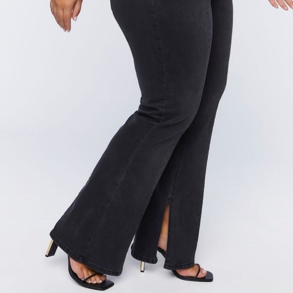 Forever 21+  Plus Size High-Rise Split Flare Jeans - Picture 4 of 15